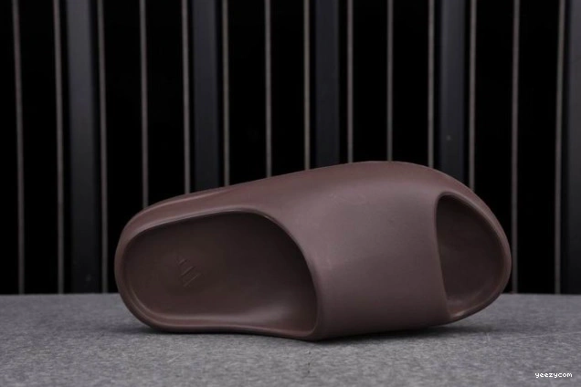 Yeezy Adidas Slide Soot G55495 0721